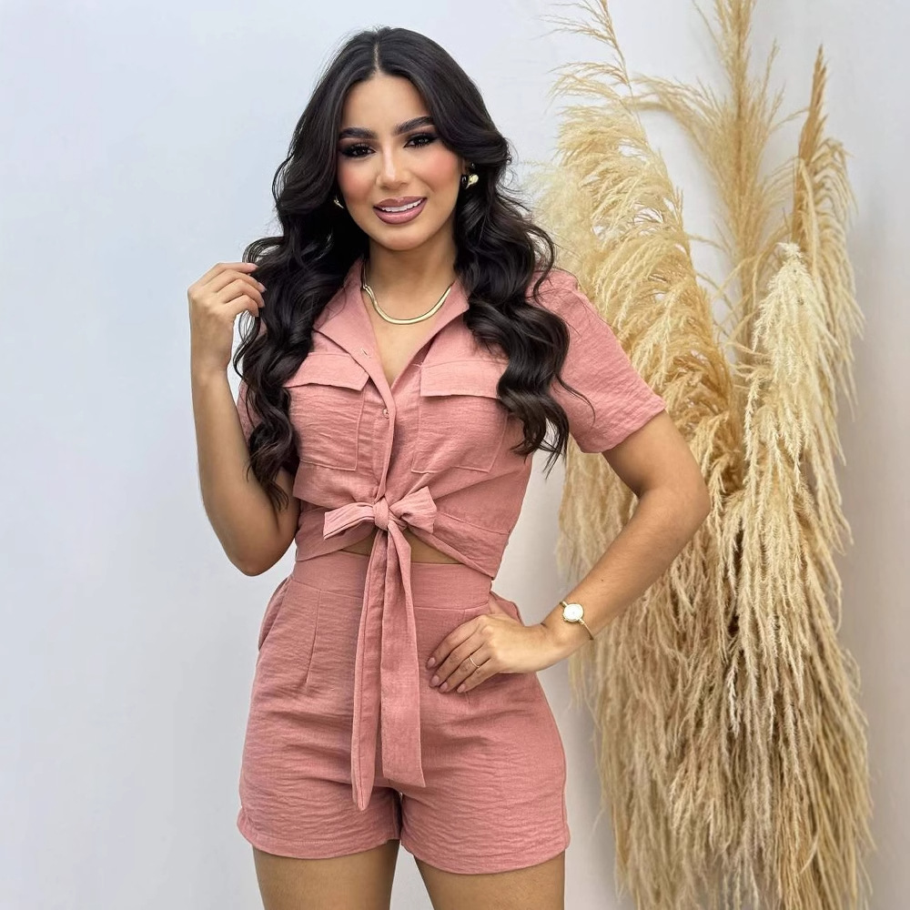بدلة نسائية من قطعتين برباط بأكمام قصيرة