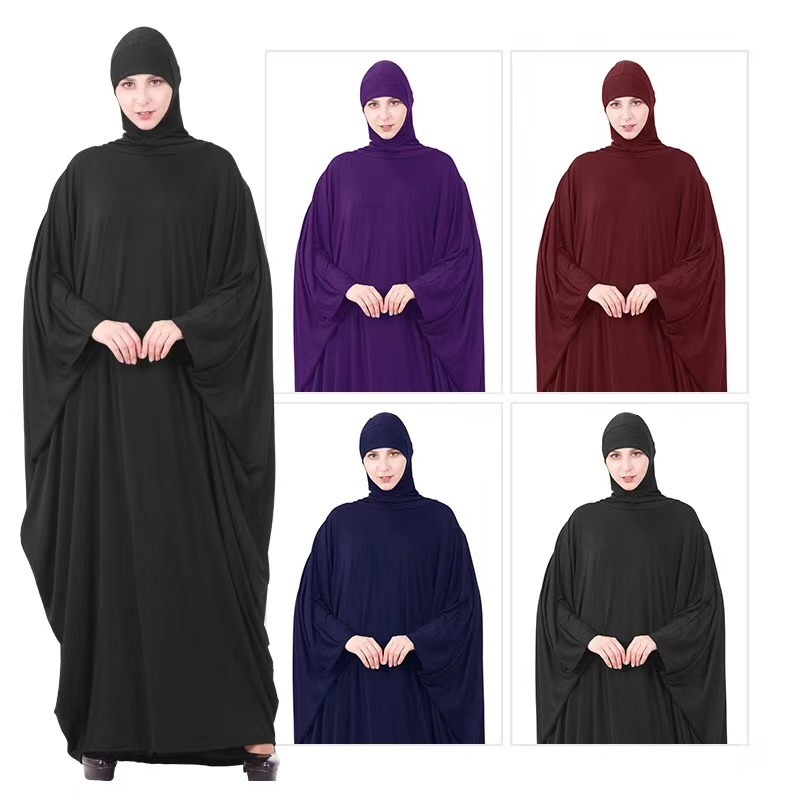 تنورة متأرجحة كبيرة جدًا من ألياف البوليستر