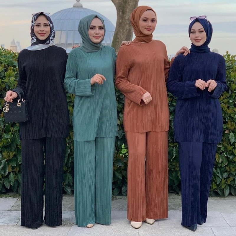 بدلة فضفاضة غير رسمية ذات طراز عرقي ملابس نسائية عربية في جنوب شرق آسيا